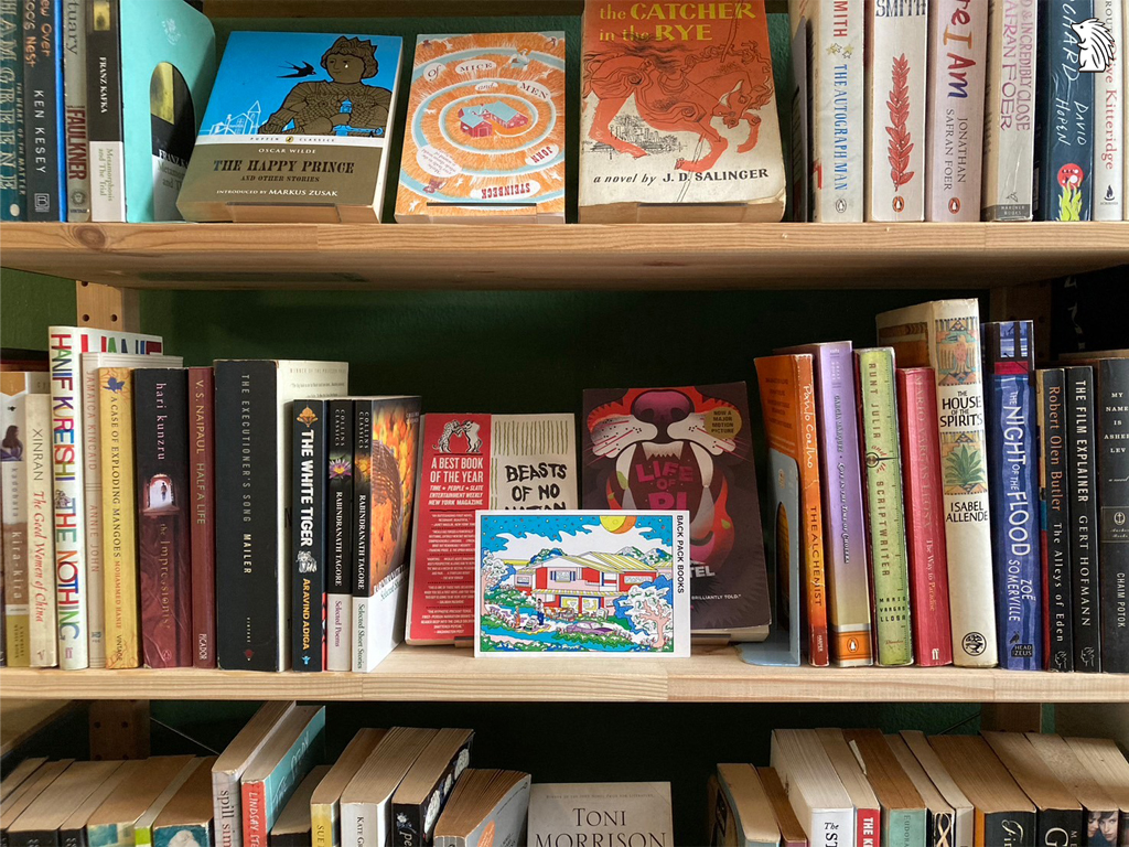 rare finds bookstore and cafe